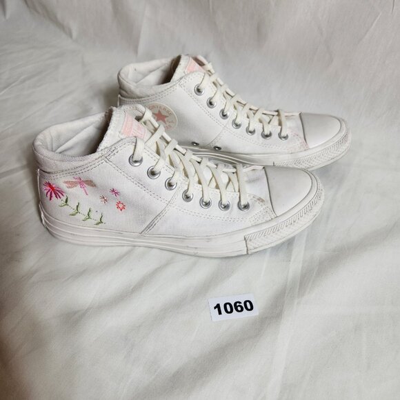 Women Converse Chuck Taylor All Star Madison Mid Top Canvas Sneaker, Size 9 US - Picture 1 of 12